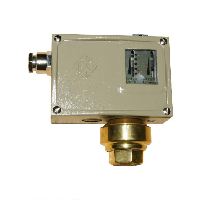 D502/7D控制压缩机，管道，储气罐压力低压报警或停机